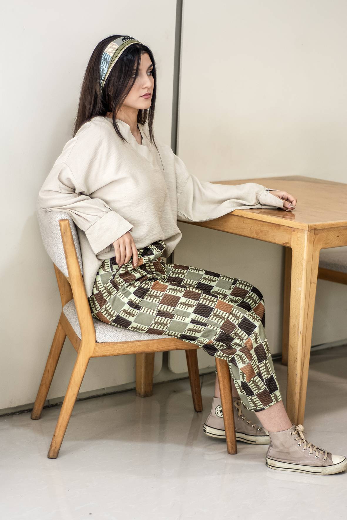 شلوار خمره ای
